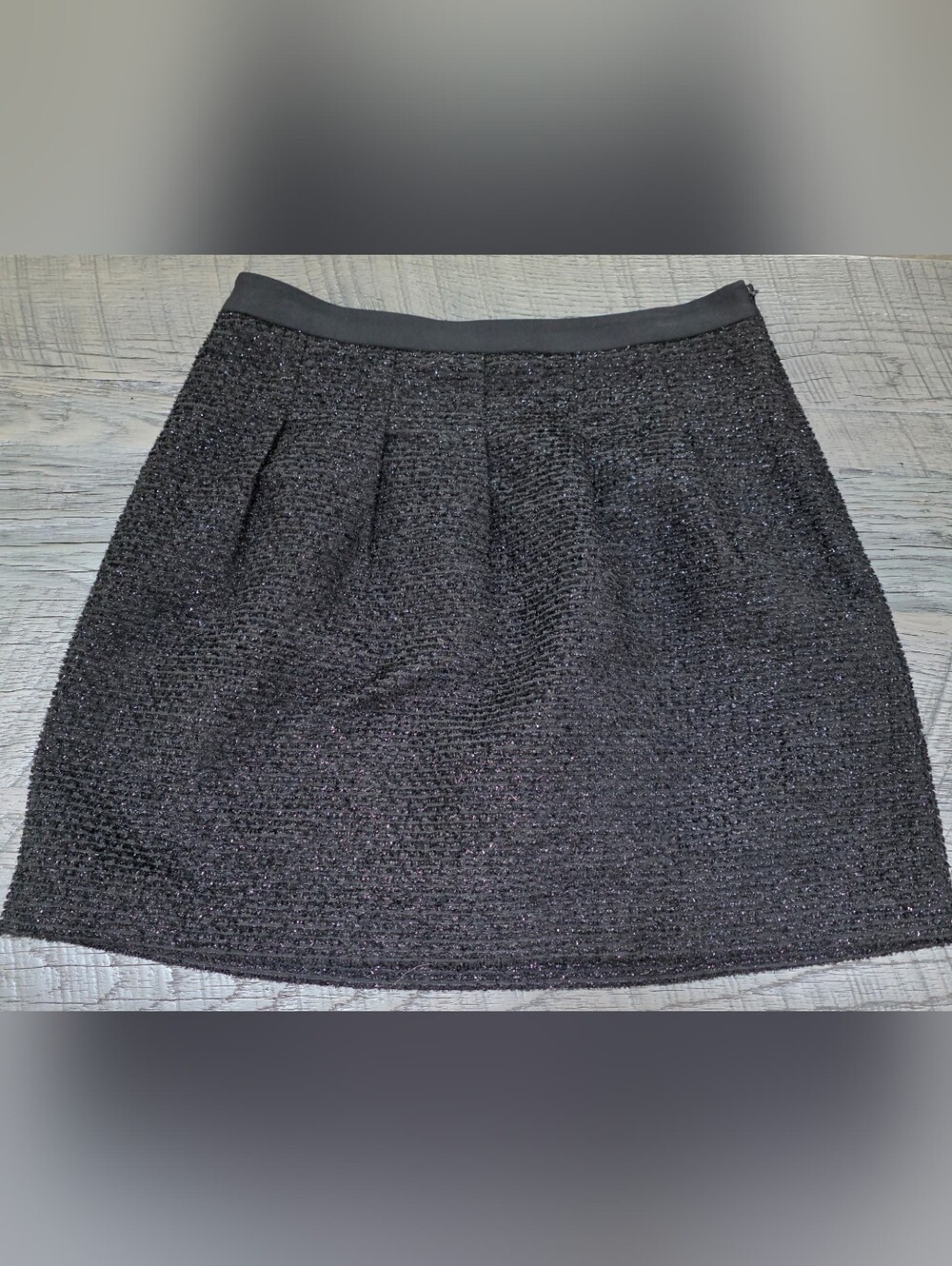 Loft Sparkling Chic Black Pleated Mini Skirt ( Size :8) - Picture 2 of 5